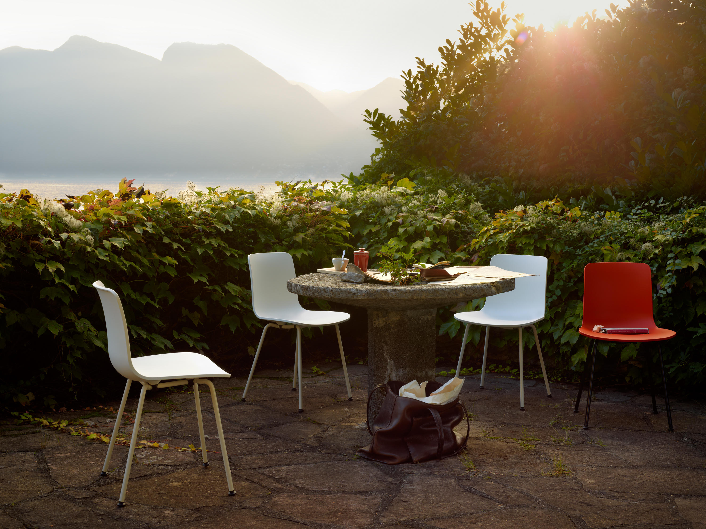 办公椅|现代真皮会议椅|办公家具|设计师家具|哈尔洽谈椅